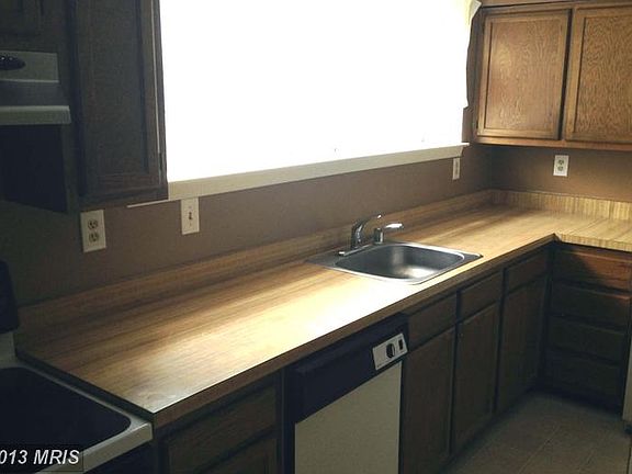 2nd image of 14946 Cherrywood Dr #4H