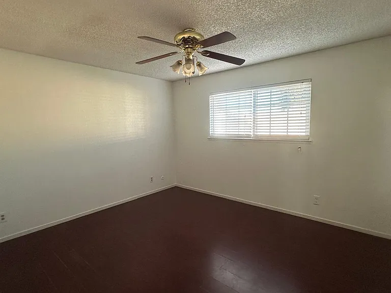 1817 W La Sierra Dr — Photo 14