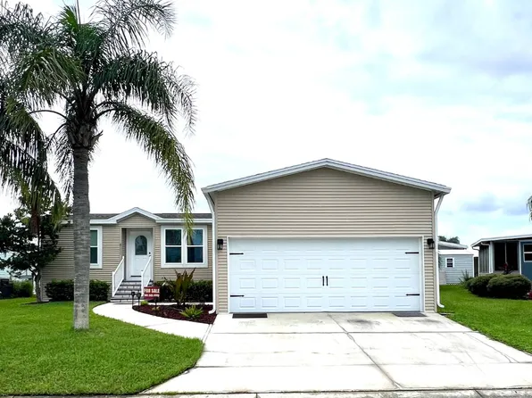 8111 Buena Vista Way S, Ellenton, FL 34222