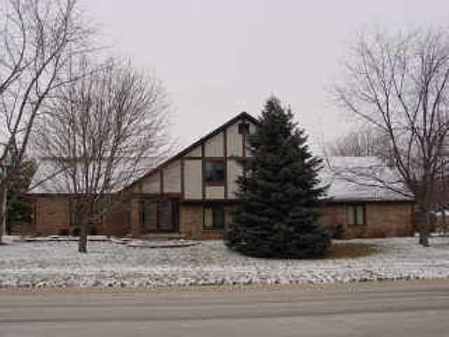 1st image of 1050 Lakewood North Dr