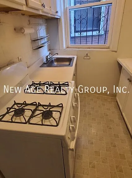509 S 44th St #1 — Photo 14