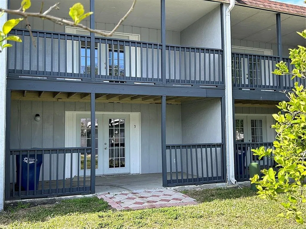 2 bed, 1.5 bath, 1350 sqft, $1,475 — Photo 1