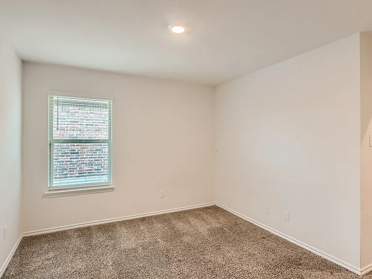 2310 Hankinson Ln — Photo 23