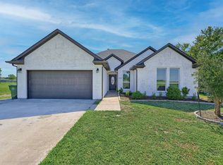 1018 E Fm 902, Howe, TX 75459