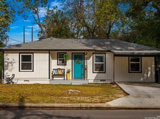 311 E Torrey Aly, New Braunfels, TX 78130
