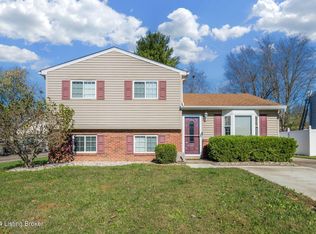 5505 Gaskin Ct, Louisville, KY 40229