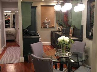 39 Grove St #2, Boston, MA 02114