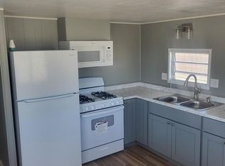 2565 Ramsey St, Silver Springs, NV 89429