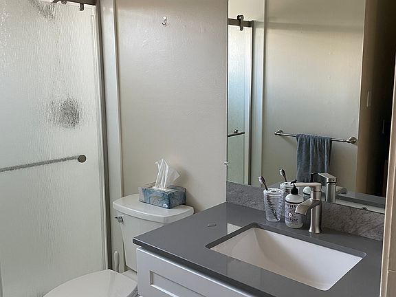 5th image of 2870 Lincoln Ave APT 8