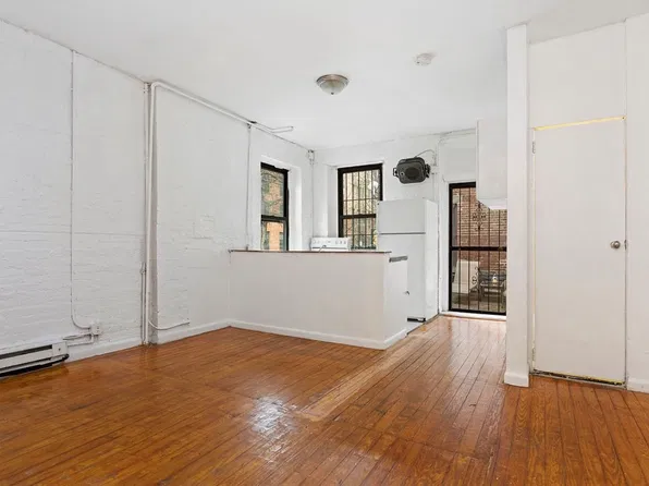 460 W 46th St, New York, NY