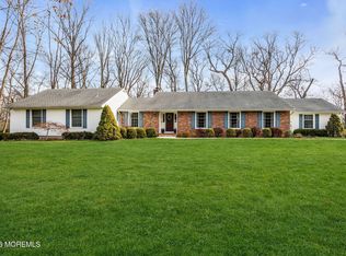 7 Flora Drive, Holmdel, NJ 07733