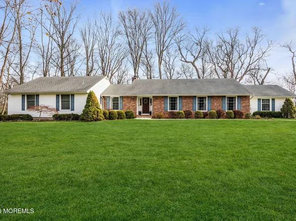 7 Flora Drive, Holmdel, NJ 07733