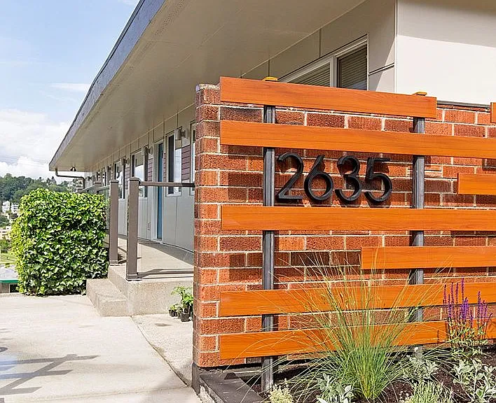 Back Nine Apartments - Located on the west slope of Queen Anne — Photo 11