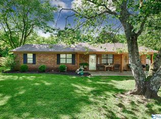 233 Woodland St, New Market, AL 35761
