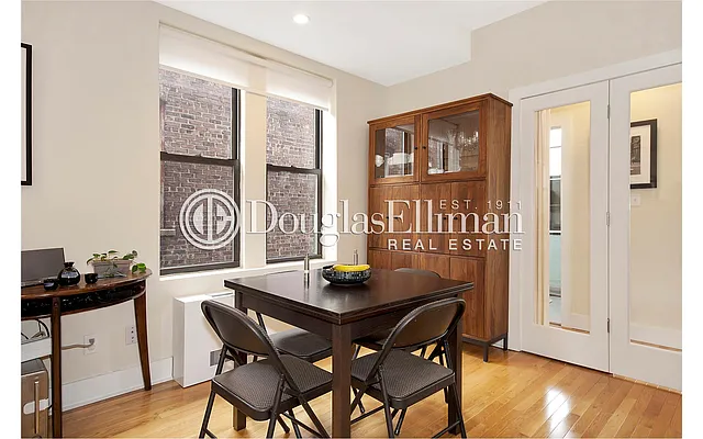 Sold by Douglas Elliman | media 32