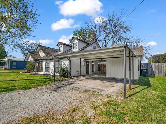 3rd image of 305 Gandy St