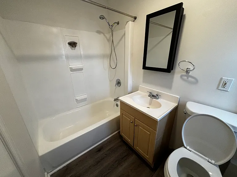 32 N Howard St #3 — Photo 7