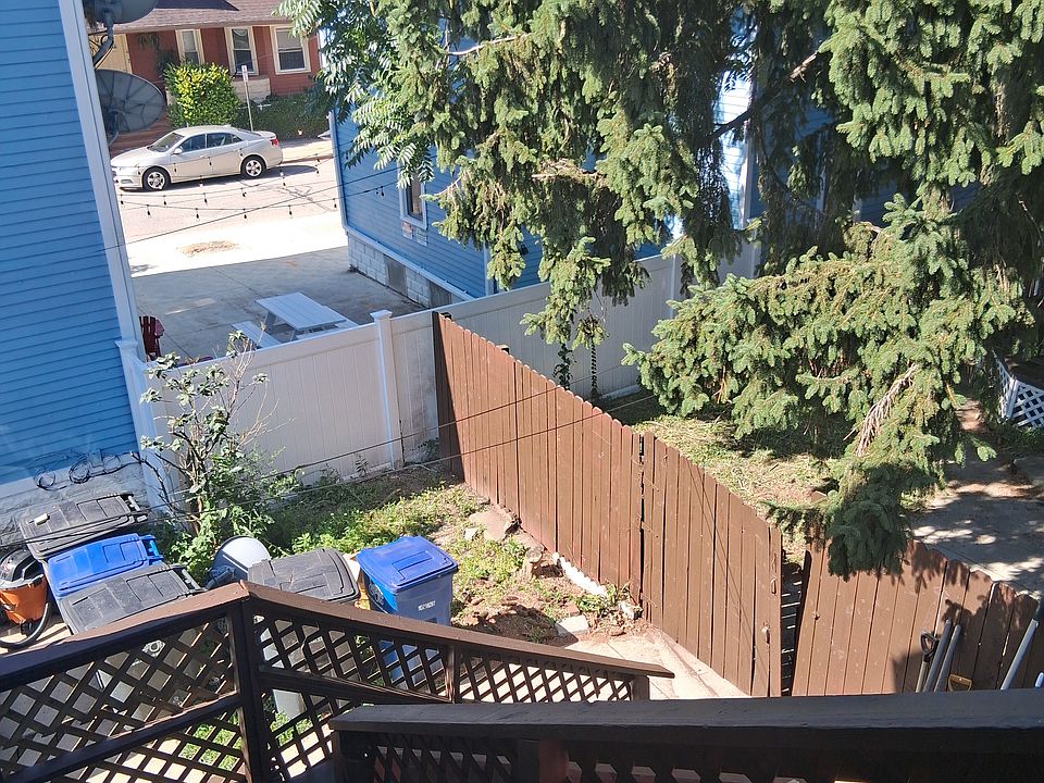 Up unit entrance/ back porch area