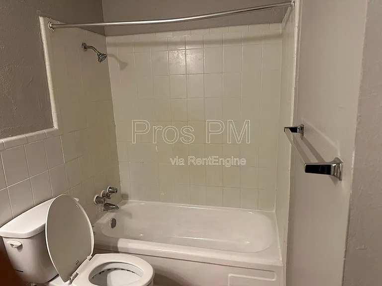 5317 Junius St #214 — Photo 10