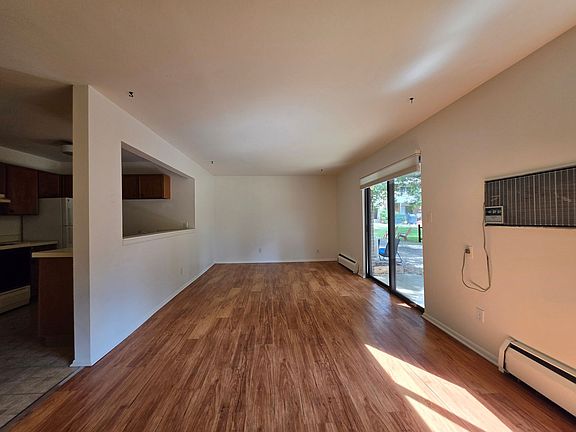 4th image of 1895 Alpine Ave APT G21