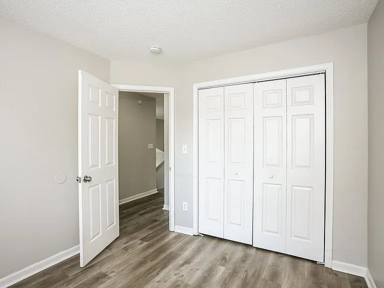 15341 Ten Point Dr — Photo 13