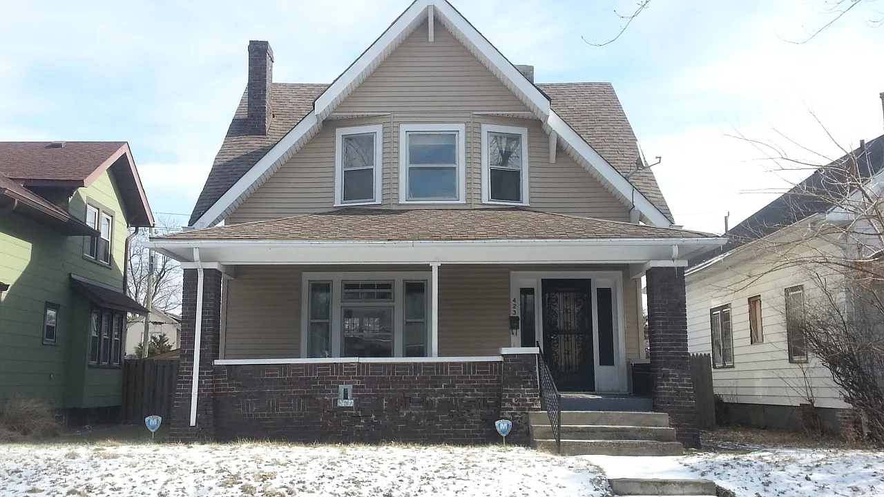 423 N Drexel Ave photo 1