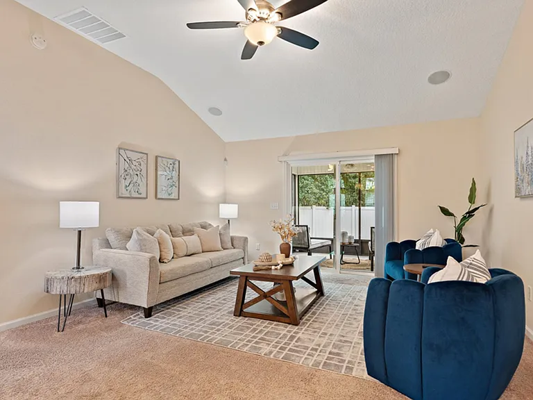4181 Emilio Ln — Photo 17