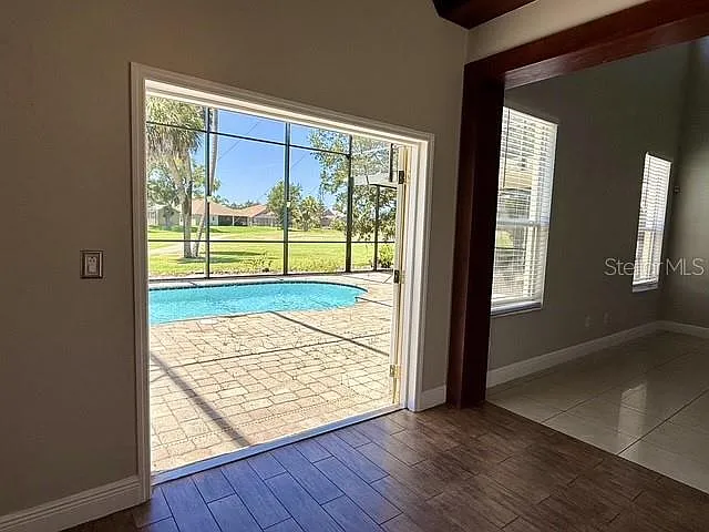 2300 The Oaks Blvd — Photo 16