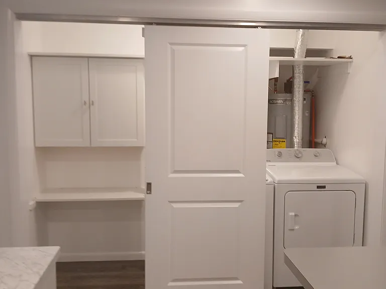 94 N Pearl St #B — Photo 13