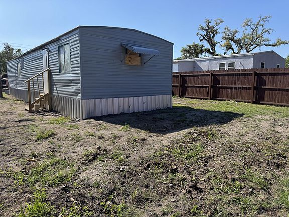 2nd image of 11916 Williams St Lot 3