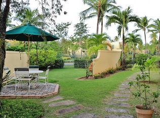 27 Calle Arenas, Dorado, PR 00646