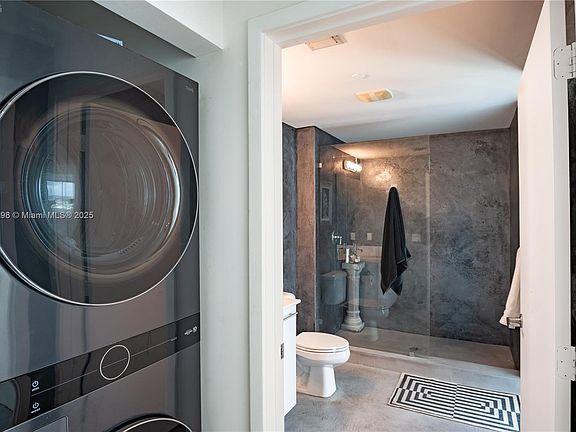 3rd image of 888 Biscayne Blvd APT 4312
