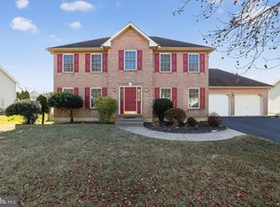 4008 Donegal Dr, Bethlehem, PA 18020