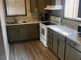 722 N 6th St #A, Mount Vernon, WA 98273