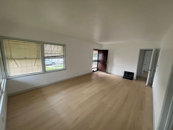 5th image of 2115 S Garfield Ave #0