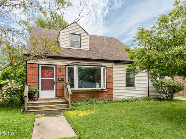9513 Sayre Ave, Morton Grove, IL 60053