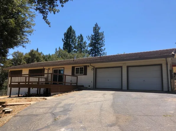 18555 El Capitan Way, Groveland, CA 95321