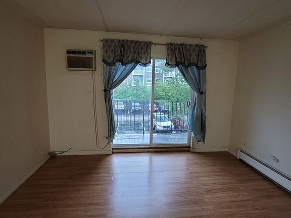 2nd image of 234 Shorewood Dr APT 1B