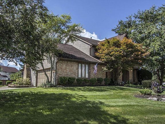 4th image of 7815 Pembrook Dr
