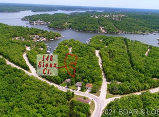148 Sioux Rd, Lake Ozark, MO 65049