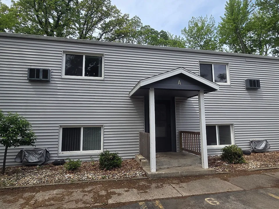 5858 Red Arrow Hwy #A1