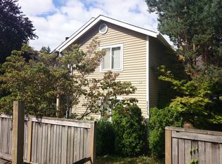 5233 Fauntleroy Way SW APT 102, Seattle, WA 98136