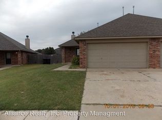 11412 NW 9th Ter, Yukon, OK 73099