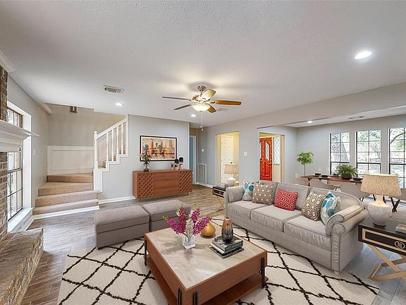 3rd image of 2015 Lake Hills Dr