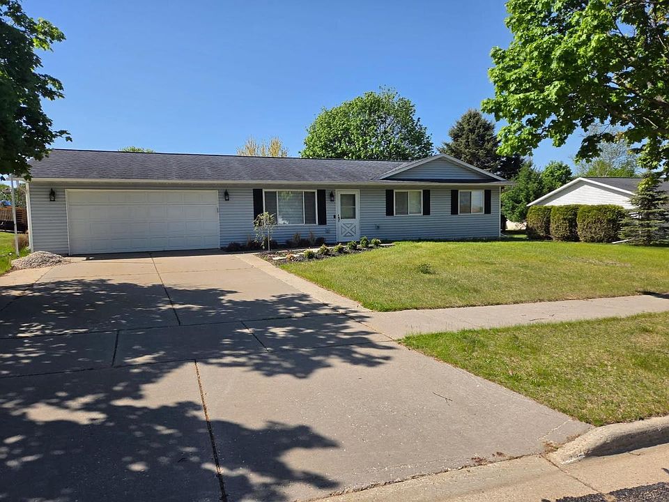 1st image of 906 Jacob Circle