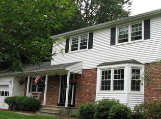 8 Partridge Ln, Sparta, NJ 07871