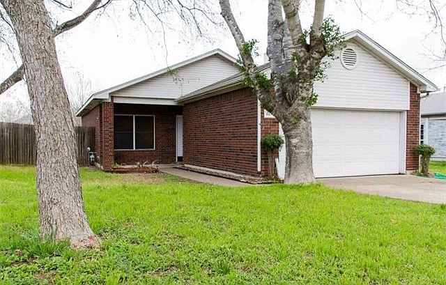 1st image of 4416 Silverstone Dr