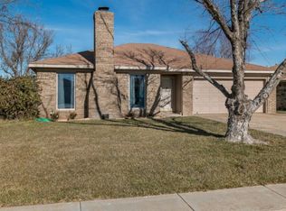 10 Aztec Dr, Canyon, TX 79015