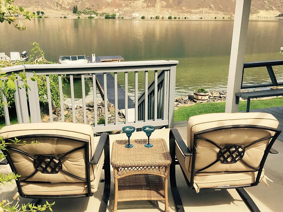 1st image of 32746 NE Lakeshore Dr
