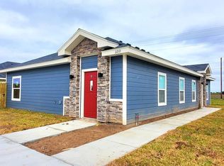 2210 E Valley Cir, La Feria, TX 78559